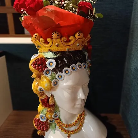Merulana Romance - Luxury Boutique & * Rom