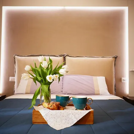 Merulana Romance - Luxury Boutique & * Rom