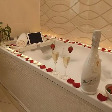 Ferienhaus Merulana Romance - Luxury Boutique & *